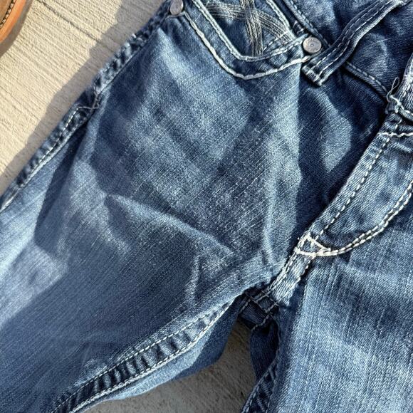 Ariat 25R Mid Rise Stretch Ivy Stackable Straight Leg Jeans Style 10024300 - Picture 5 of 9